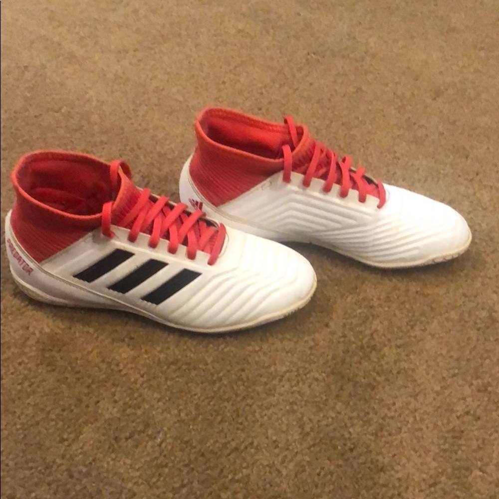 Adidas youth indoor soccer shoes